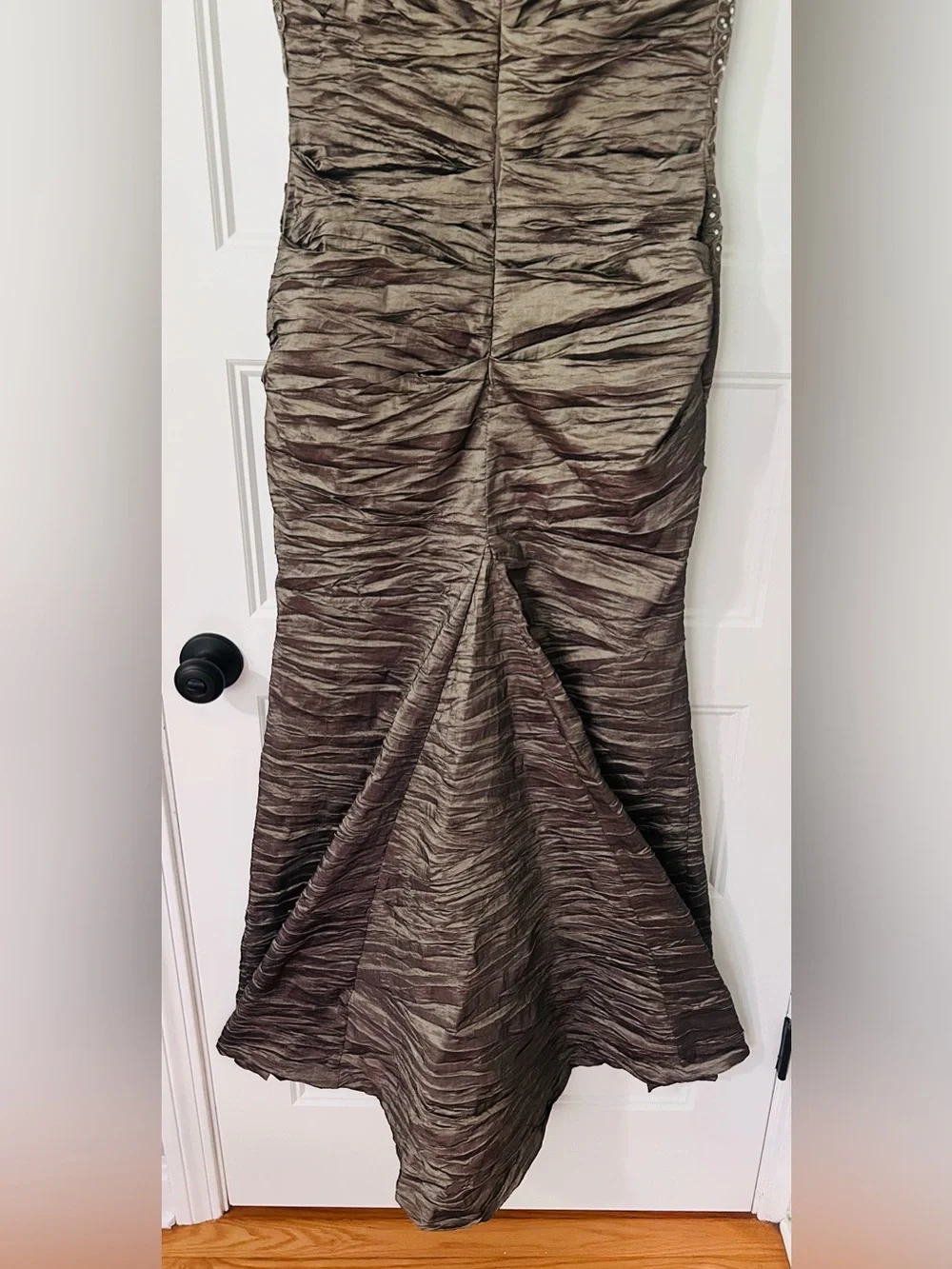 Alex Evenings Smokey Taupe Beaded Ruched Mermaid Evening Gown Formal Dress 12